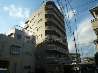 サル ドュ セジュールの画像