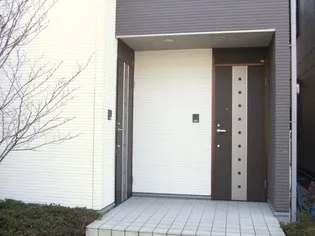 埼玉県坂戸市八幡2【アパート】の外観