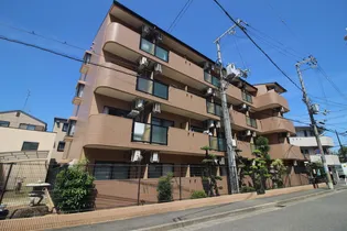 ジュネス【1階】の外観