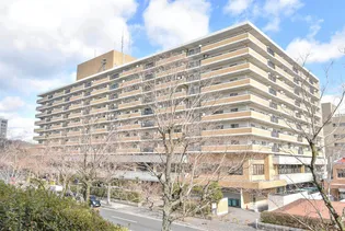 UR洛西センタープラザ【5階】の外観