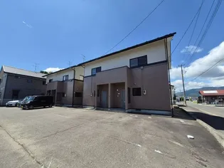 サンファミリーC【1階】の地図