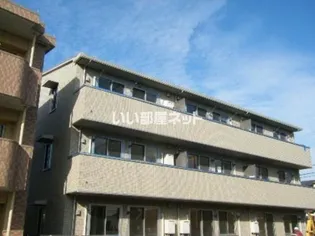 ルラーシュ【3階】の外観