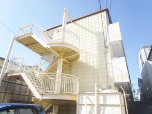 リエス伊勢原【3階】の外観