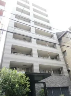 東京都港区南青山6【マンション】の外観