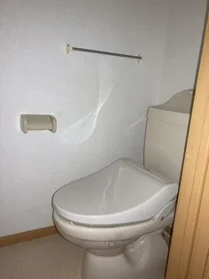 ヴィラエテルネ黒瀬D【2階】の内装