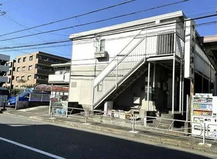 シーズンズ【1階】の外観