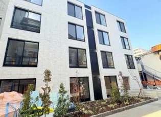 東京都中野区中央5【マンション】の外観