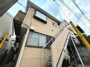 ファ-ストメゾン【2階】の外観