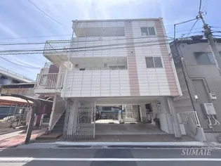 アドバンスヤマ【3階】の外観