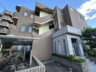 アドラーブルコートの画像