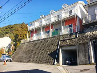 ドマーニ【2階】の外観