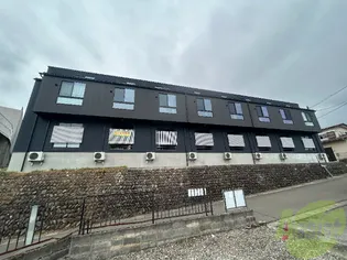 ソレイユ八木山BASE【2階】の外観