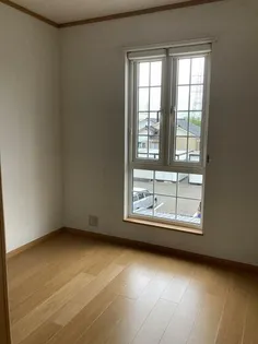 ヴィラエテルネ黒瀬E【2階】の内装