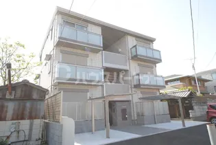 シャルマングーテ【3階】の外観