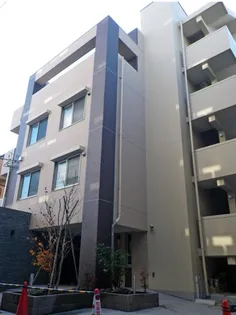 クロス・オーク【2階】の外観