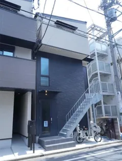 東京都世田谷区松原6【一戸建】の外観