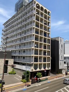 セントラルシャトル【2階】の外観