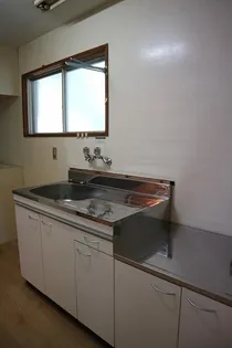 ライムハイツ【1階】のキッチン