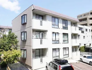 ビラ・ジュニペラス B棟【2階】の外観