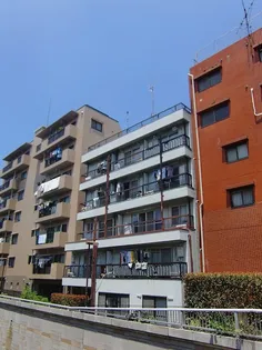 佳川マンション【2階】の外観