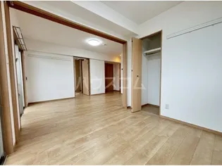 ヴィーヴル【4階】の内装