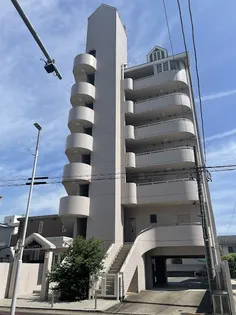 フローレスタナベ【6階】の外観