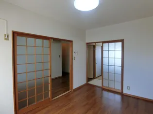 サンメゾン加国No.1【2階】の内装