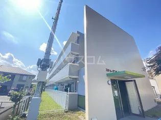 スチューデントマンション【2階】の外観