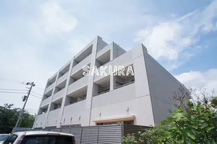 カメリアスチューデントコートの画像