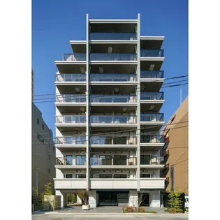 東京都新宿区東五軒町【マンション】の外観