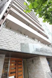 東京都新宿区舟町【マンション】の外観