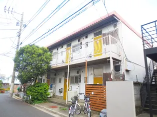 カトルセゾン【2階】の外観