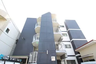 徳島県徳島市富田橋4【マンション】の外観