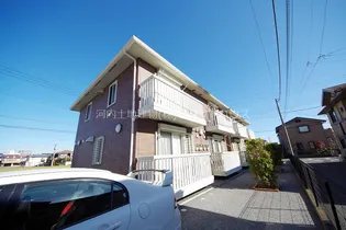 イーストヒルズ 七番館【2階】の外観