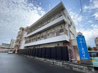 甲南マンション【2階】の外観