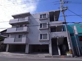 リバティ青山【3階】の外観