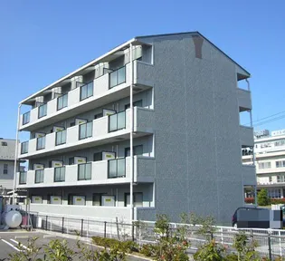 IO (イオ)【1階】の外観