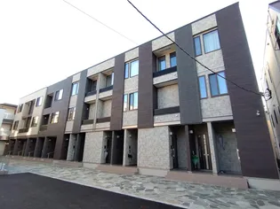 東京都足立区西新井3【アパート】の外観