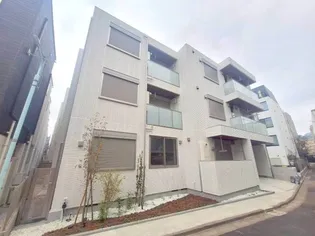 東京都渋谷区本町5【マンション】の外観