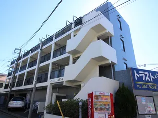 パブリックレジデンスの画像