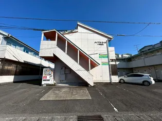 宮崎県都城市一万城町【アパート】の外観