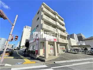 ブルーボンネット【3階】の外観