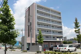 シャトー新山口の画像