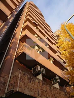 東京都港区西麻布2【マンション】の外観