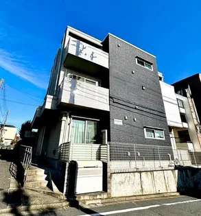 アース クレストの画像