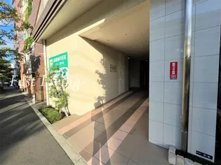 コスモグレイス新宿【6階】の外観