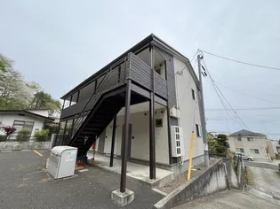 クローバーリラ【2階】の外観