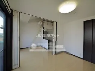 リゾート三日月 D棟【2階】の内装