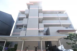 クローヴェーサウスタカハマ【4階】の外観