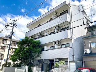 ヴィラフィオーレ【3階】の外観